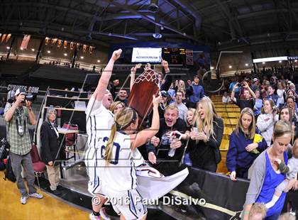 Thumbnail 3 in Evergreen vs. Valor Christian (CHSAA 4A Final) photogallery.