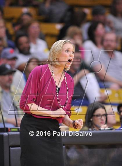 Thumbnail 3 in Evergreen vs. Valor Christian (CHSAA 4A Final) photogallery.
