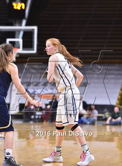 Thumbnail 1 in Evergreen vs. Valor Christian (CHSAA 4A Final) photogallery.