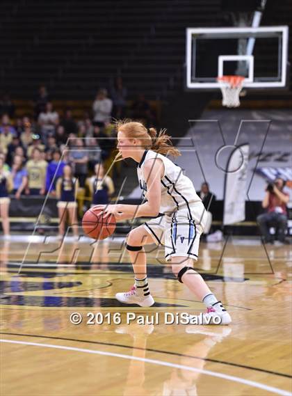 Thumbnail 1 in Evergreen vs. Valor Christian (CHSAA 4A Final) photogallery.