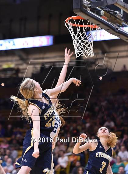 Thumbnail 1 in Evergreen vs. Valor Christian (CHSAA 4A Final) photogallery.
