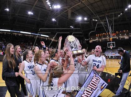 Thumbnail 2 in Evergreen vs. Valor Christian (CHSAA 4A Final) photogallery.