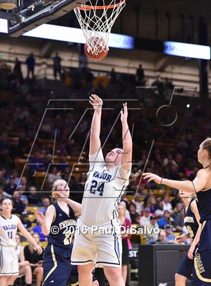 Thumbnail 3 in Evergreen vs. Valor Christian (CHSAA 4A Final) photogallery.