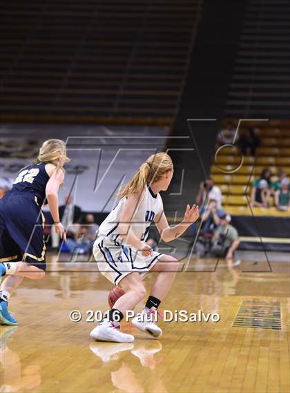 Thumbnail 3 in Evergreen vs. Valor Christian (CHSAA 4A Final) photogallery.