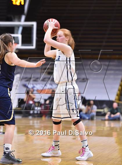 Thumbnail 3 in Evergreen vs. Valor Christian (CHSAA 4A Final) photogallery.