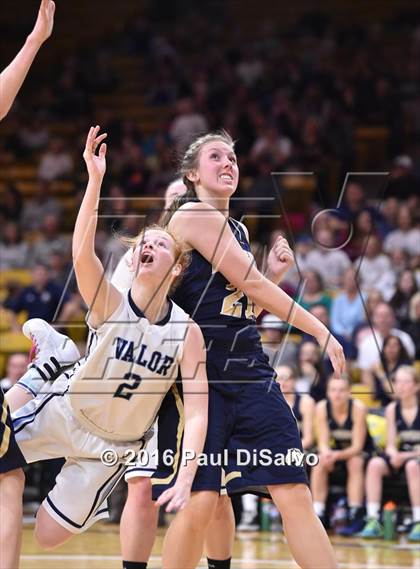 Thumbnail 3 in Evergreen vs. Valor Christian (CHSAA 4A Final) photogallery.
