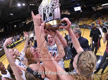 Thumbnail 1 in Evergreen vs. Valor Christian (CHSAA 4A Final) photogallery.