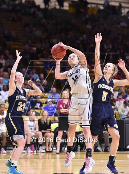 Thumbnail 3 in Evergreen vs. Valor Christian (CHSAA 4A Final) photogallery.