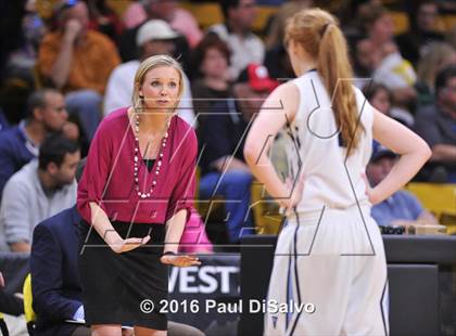 Thumbnail 1 in Evergreen vs. Valor Christian (CHSAA 4A Final) photogallery.