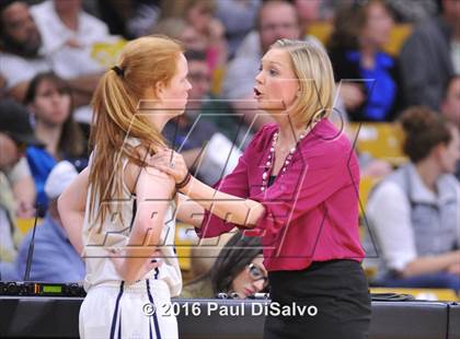 Thumbnail 1 in Evergreen vs. Valor Christian (CHSAA 4A Final) photogallery.