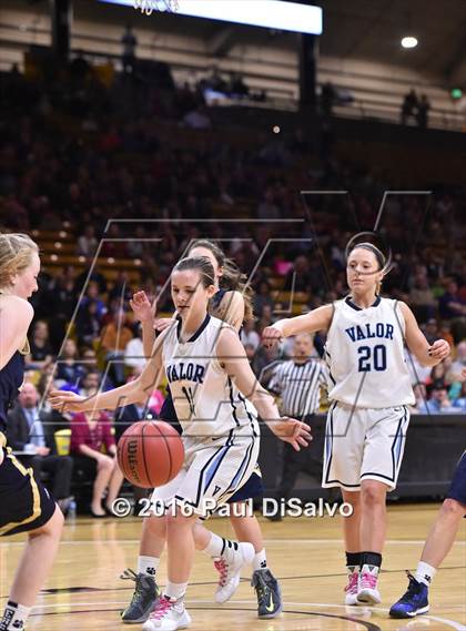Thumbnail 3 in Evergreen vs. Valor Christian (CHSAA 4A Final) photogallery.