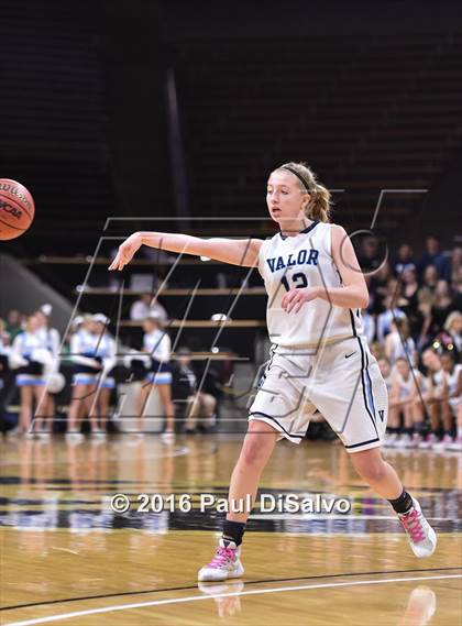 Thumbnail 3 in Evergreen vs. Valor Christian (CHSAA 4A Final) photogallery.