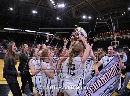 Thumbnail 1 in Evergreen vs. Valor Christian (CHSAA 4A Final) photogallery.