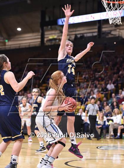 Thumbnail 2 in Evergreen vs. Valor Christian (CHSAA 4A Final) photogallery.