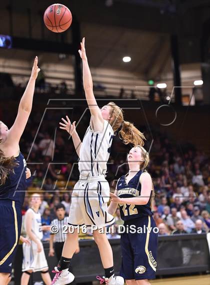Thumbnail 2 in Evergreen vs. Valor Christian (CHSAA 4A Final) photogallery.