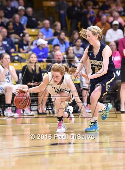 Thumbnail 3 in Evergreen vs. Valor Christian (CHSAA 4A Final) photogallery.