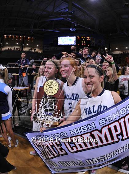 Thumbnail 3 in Evergreen vs. Valor Christian (CHSAA 4A Final) photogallery.