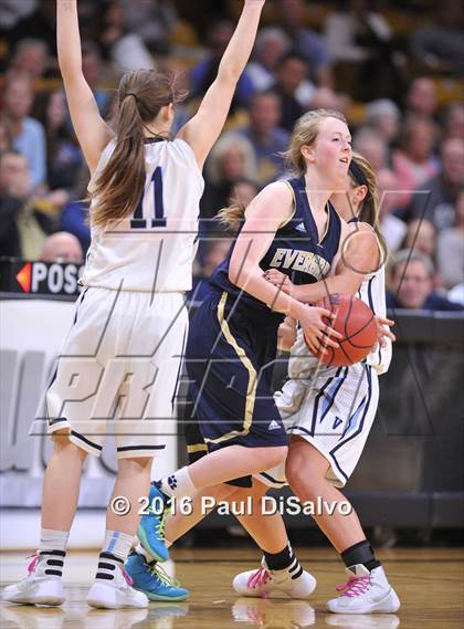 Thumbnail 3 in Evergreen vs. Valor Christian (CHSAA 4A Final) photogallery.