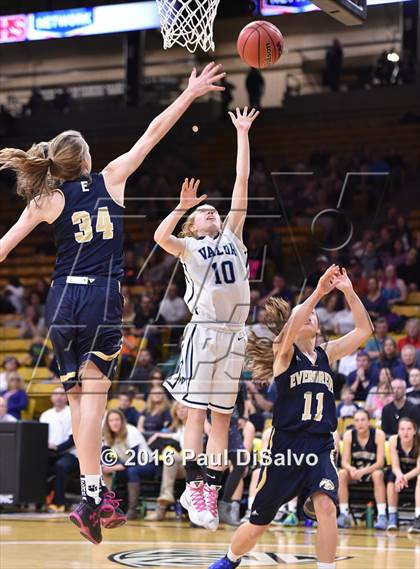 Thumbnail 3 in Evergreen vs. Valor Christian (CHSAA 4A Final) photogallery.