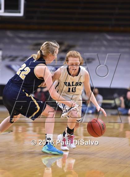 Thumbnail 2 in Evergreen vs. Valor Christian (CHSAA 4A Final) photogallery.