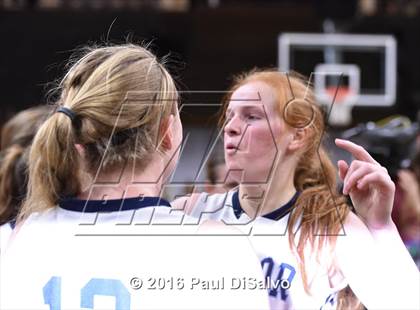 Thumbnail 1 in Evergreen vs. Valor Christian (CHSAA 4A Final) photogallery.