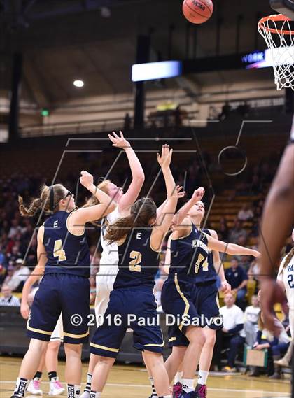 Thumbnail 2 in Evergreen vs. Valor Christian (CHSAA 4A Final) photogallery.