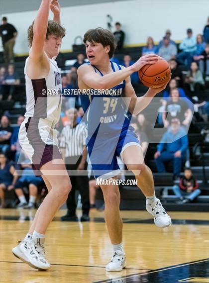 Thumbnail 3 in Fayetteville vs. McMullen County (UIL 3A Area Playoffs) photogallery.