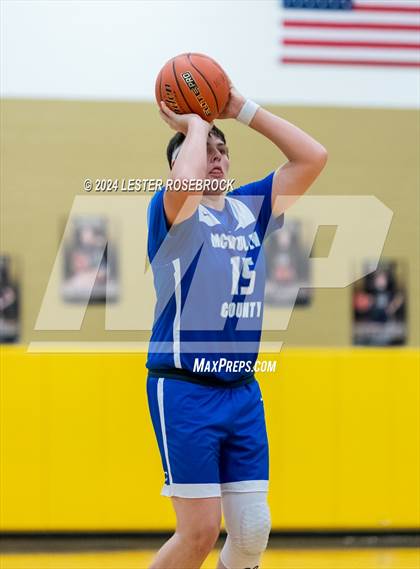 Thumbnail 3 in Fayetteville vs. McMullen County (UIL 3A Area Playoffs) photogallery.