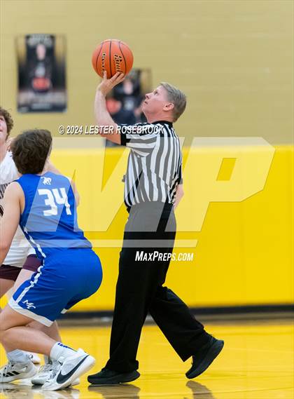 Thumbnail 1 in Fayetteville vs. McMullen County (UIL 3A Area Playoffs) photogallery.