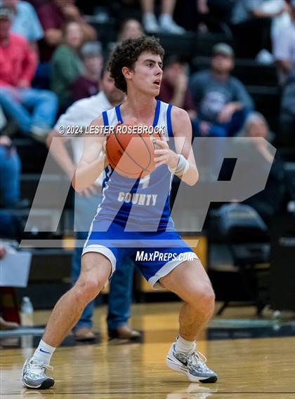 Thumbnail 2 in Fayetteville vs. McMullen County (UIL 3A Area Playoffs) photogallery.