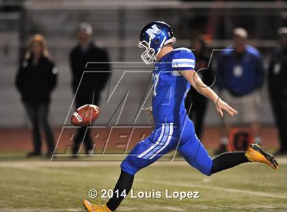 Thumbnail 3 in St. John Bosco vs. Norco (CIF SS Playoff) photogallery.