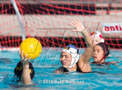 Thumbnail 3 in Woodrow Wilson vs Lakewood (Diamond Bar) photogallery.