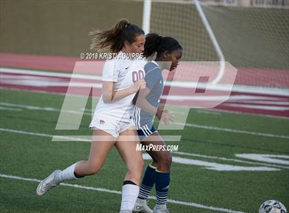 Thumbnail 2 in Mater Dei Catholic vs. Paloma Valley (CIF SoCal Regional D5 1st Round) photogallery.