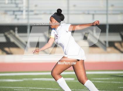 Thumbnail 1 in Mater Dei Catholic vs. Paloma Valley (CIF SoCal Regional D5 1st Round) photogallery.