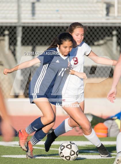 Thumbnail 1 in Mater Dei Catholic vs. Paloma Valley (CIF SoCal Regional D5 1st Round) photogallery.