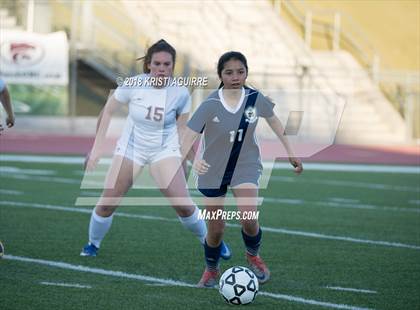 Thumbnail 1 in Mater Dei Catholic vs. Paloma Valley (CIF SoCal Regional D5 1st Round) photogallery.