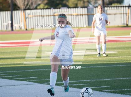 Thumbnail 2 in Mater Dei Catholic vs. Paloma Valley (CIF SoCal Regional D5 1st Round) photogallery.