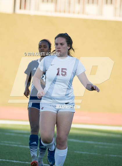 Thumbnail 2 in Mater Dei Catholic vs. Paloma Valley (CIF SoCal Regional D5 1st Round) photogallery.