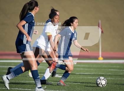 Thumbnail 3 in Mater Dei Catholic vs. Paloma Valley (CIF SoCal Regional D5 1st Round) photogallery.