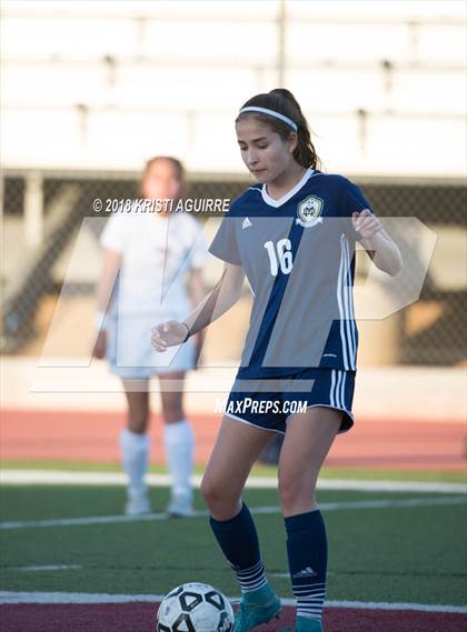 Thumbnail 3 in Mater Dei Catholic vs. Paloma Valley (CIF SoCal Regional D5 1st Round) photogallery.