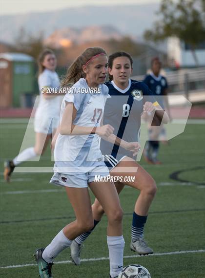 Thumbnail 3 in Mater Dei Catholic vs. Paloma Valley (CIF SoCal Regional D5 1st Round) photogallery.