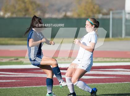 Thumbnail 3 in Mater Dei Catholic vs. Paloma Valley (CIF SoCal Regional D5 1st Round) photogallery.