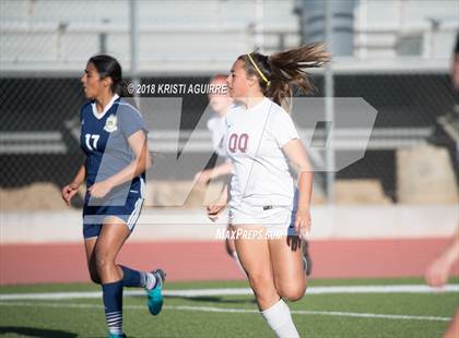 Thumbnail 3 in Mater Dei Catholic vs. Paloma Valley (CIF SoCal Regional D5 1st Round) photogallery.