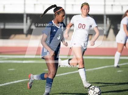 Thumbnail 3 in Mater Dei Catholic vs. Paloma Valley (CIF SoCal Regional D5 1st Round) photogallery.