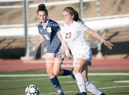 Thumbnail 3 in Mater Dei Catholic vs. Paloma Valley (CIF SoCal Regional D5 1st Round) photogallery.