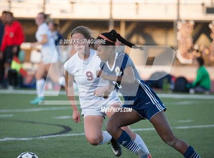 Thumbnail 3 in Mater Dei Catholic vs. Paloma Valley (CIF SoCal Regional D5 1st Round) photogallery.