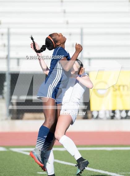 Thumbnail 1 in Mater Dei Catholic vs. Paloma Valley (CIF SoCal Regional D5 1st Round) photogallery.