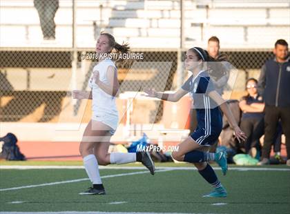 Thumbnail 3 in Mater Dei Catholic vs. Paloma Valley (CIF SoCal Regional D5 1st Round) photogallery.