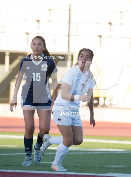 Thumbnail 1 in Mater Dei Catholic vs. Paloma Valley (CIF SoCal Regional D5 1st Round) photogallery.