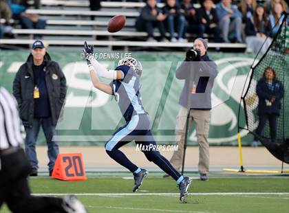 Thumbnail 3 in Valley Christian vs. Madison (CIF State Division 2–AA Final) photogallery.